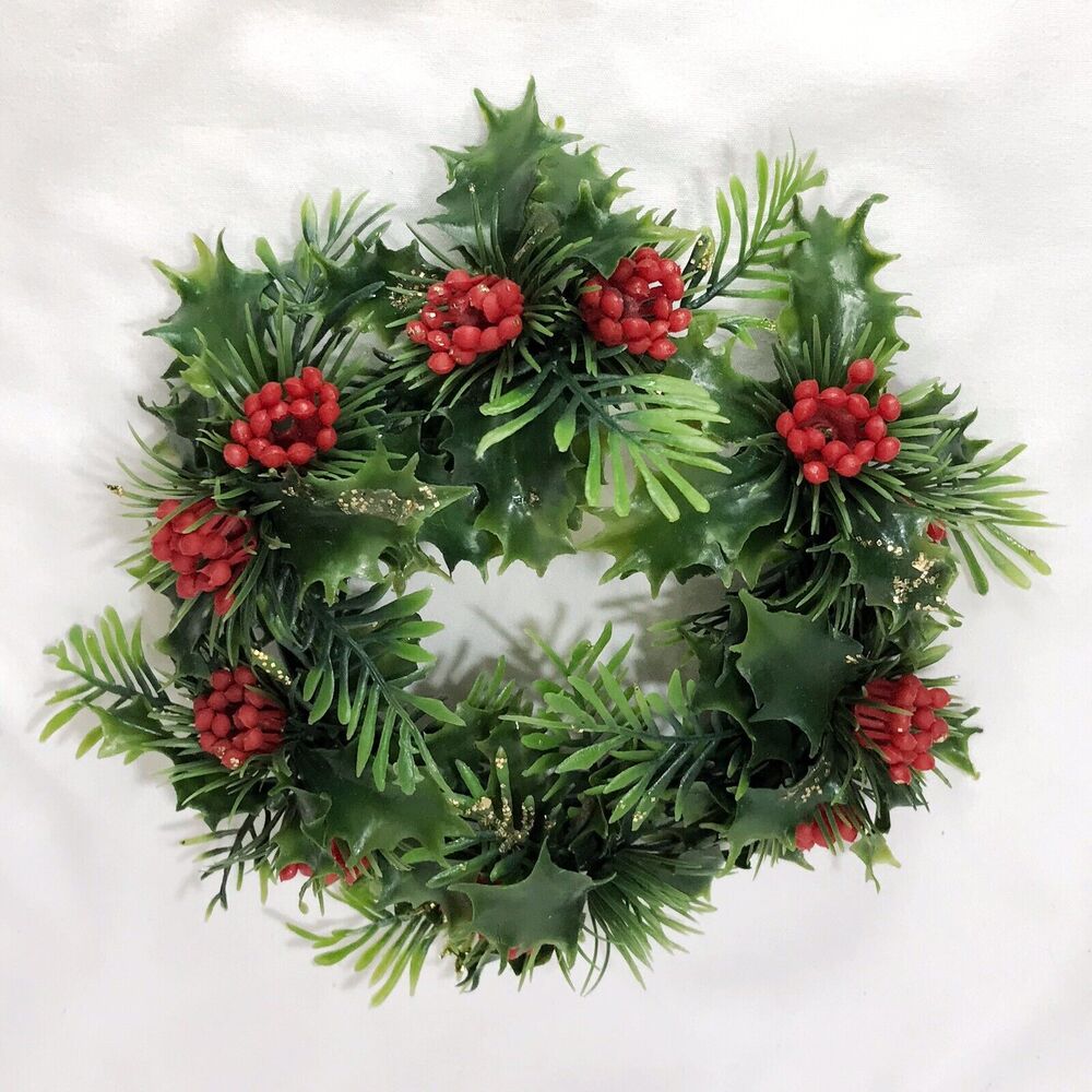 Vintage Christmas Wreath Candle Ring Plastic Holly & Berries